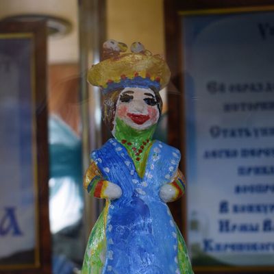 Выставка коллекции авторских кукол Киренчанок