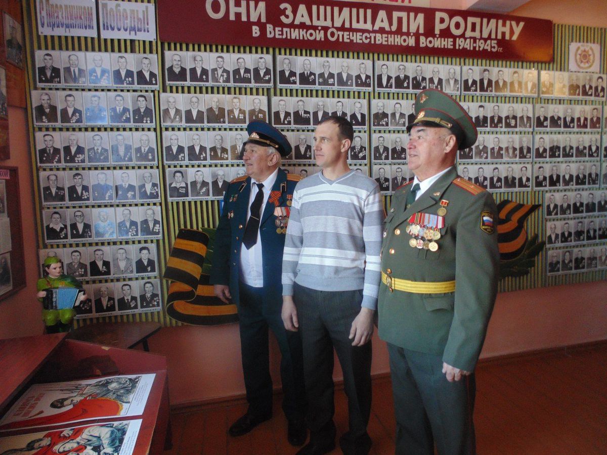 Труженики тыла в Новопластуновской сельской библиотеке
