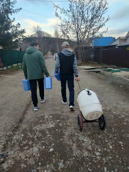 Волонтеры Арсеньева помогают семье участника СВО