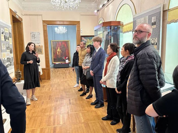 Делегация постоянного представительства республики Саха (Якутия) при Президенте РФ в музее